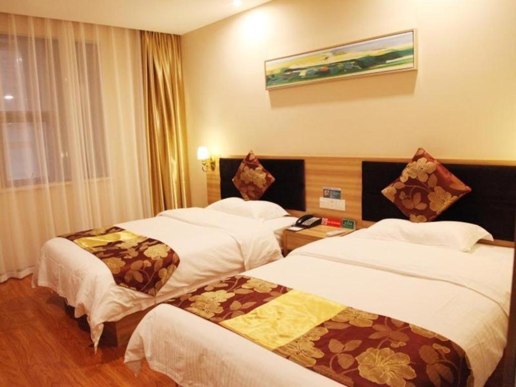 Greentree Alliance Yichang East Yichang Station Hotel Kültér fotó