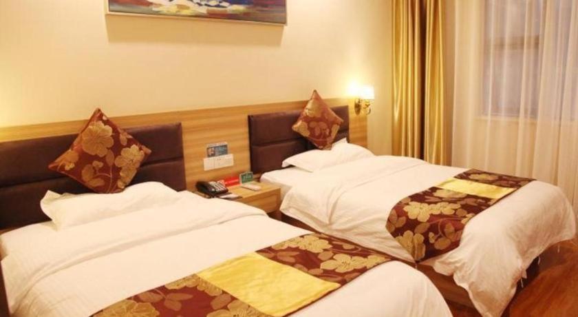 Greentree Alliance Yichang East Yichang Station Hotel Kültér fotó