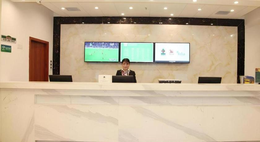 Greentree Alliance Yichang East Yichang Station Hotel Kültér fotó