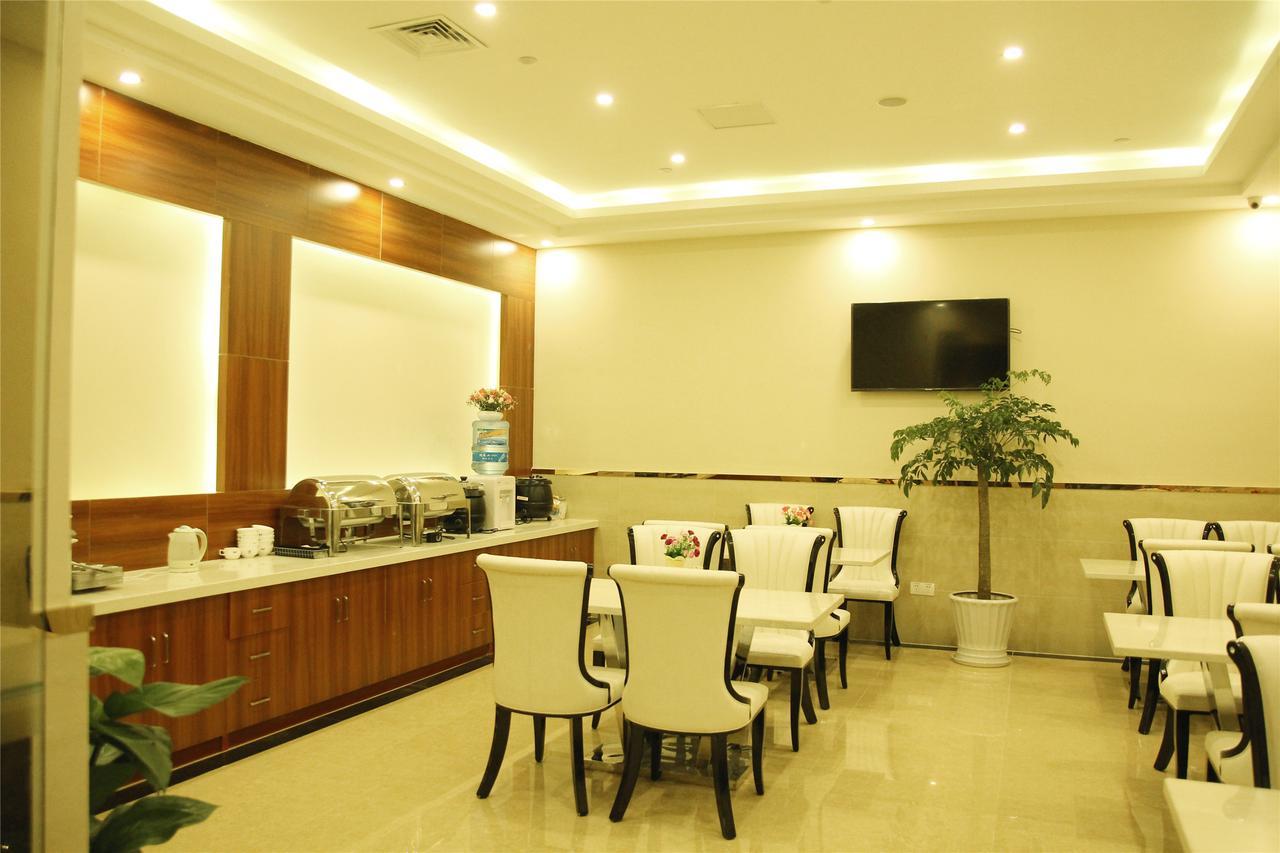 Greentree Alliance Yichang East Yichang Station Hotel Kültér fotó